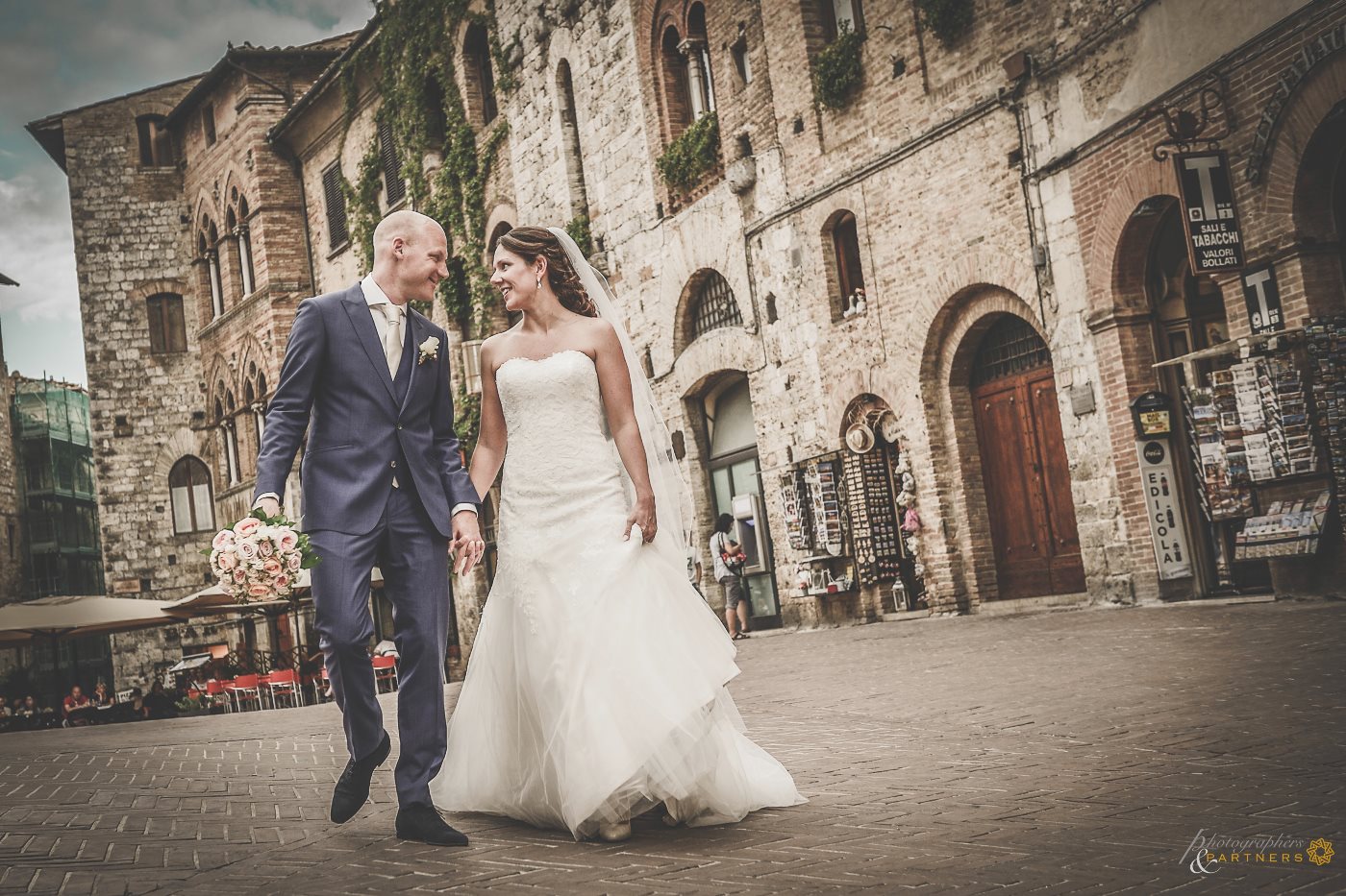 wedding_photographer_san_gimignano_14.jpg