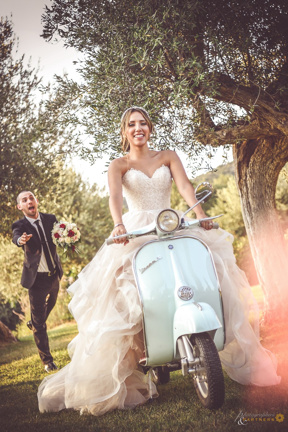 A funny photo with the italian Vespa 🛵