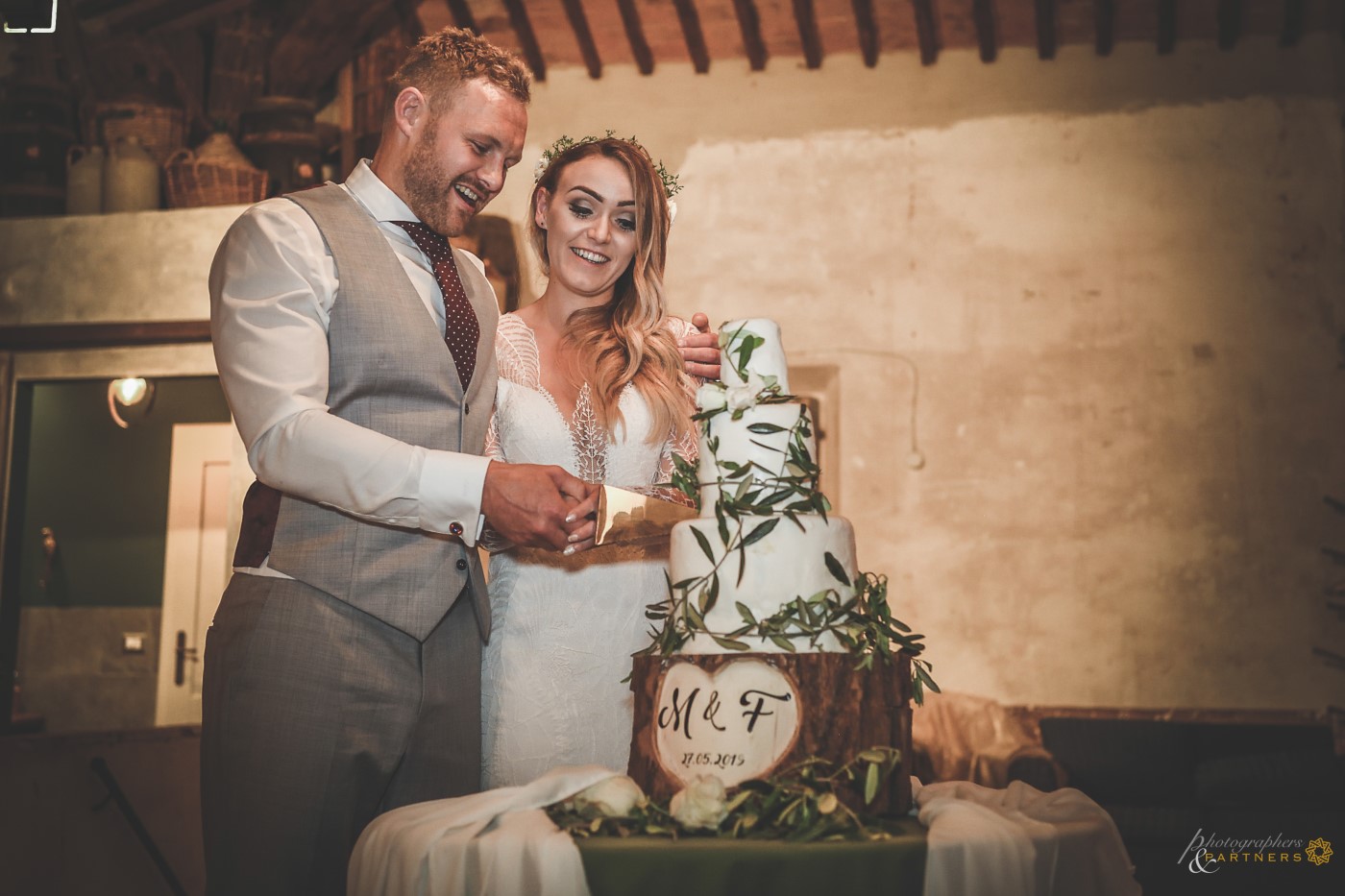 The cutting cake 🍰