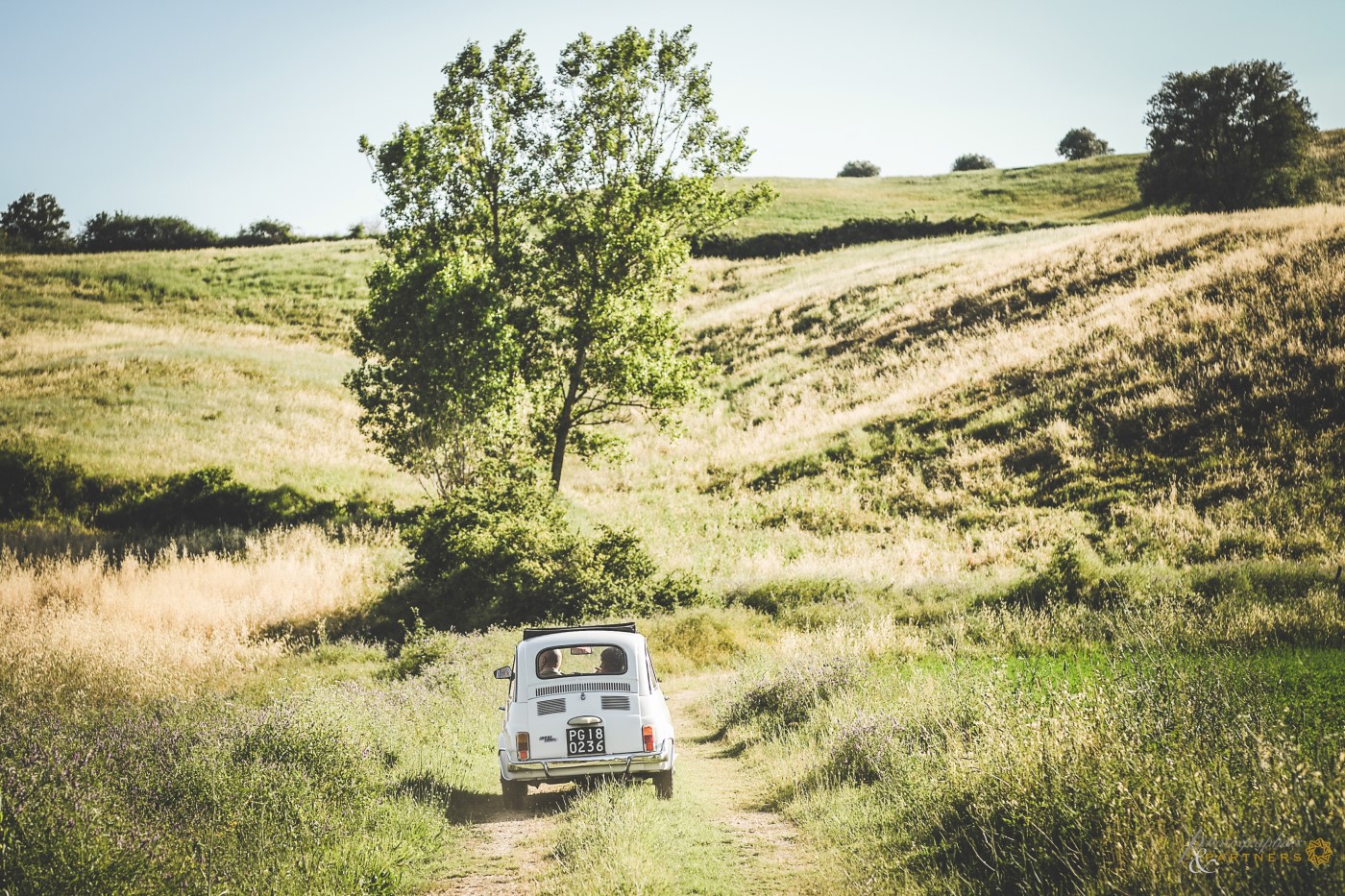 In the countryside with the Fiat 500 🇮🇹