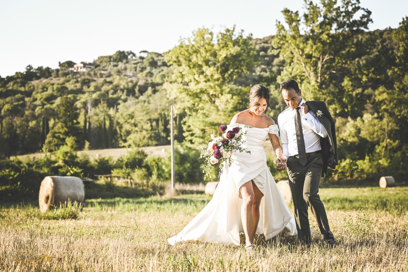 A walk in the tuscan fields 