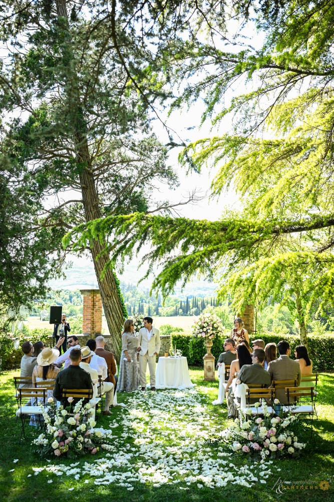 wedding-villa-cini-bucine-tuscany-photographers_11.jpg