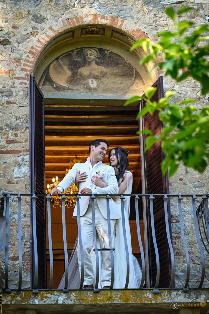 wedding-villa-cini-bucine-tuscany-photographers_35.jpg
