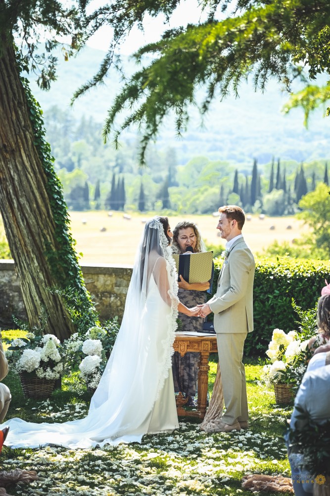 villa-cini-tuscan-wedding-021.jpg