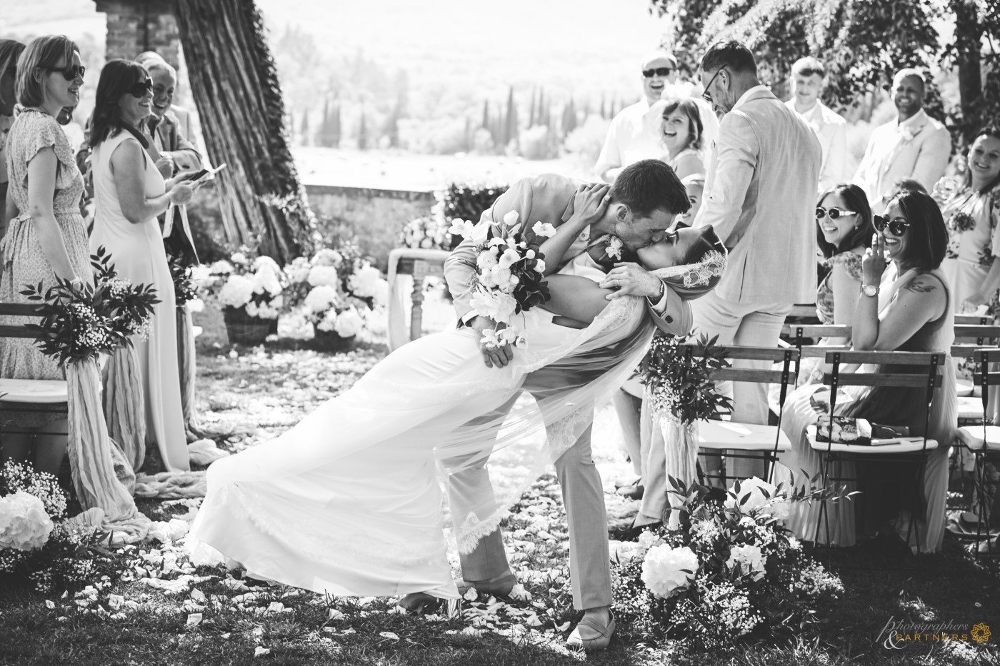 villa-cini-tuscan-wedding-025.jpg
