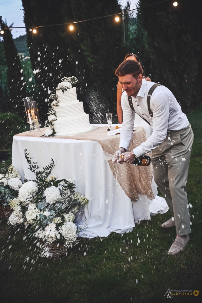 villa-cini-tuscan-wedding-059.jpg