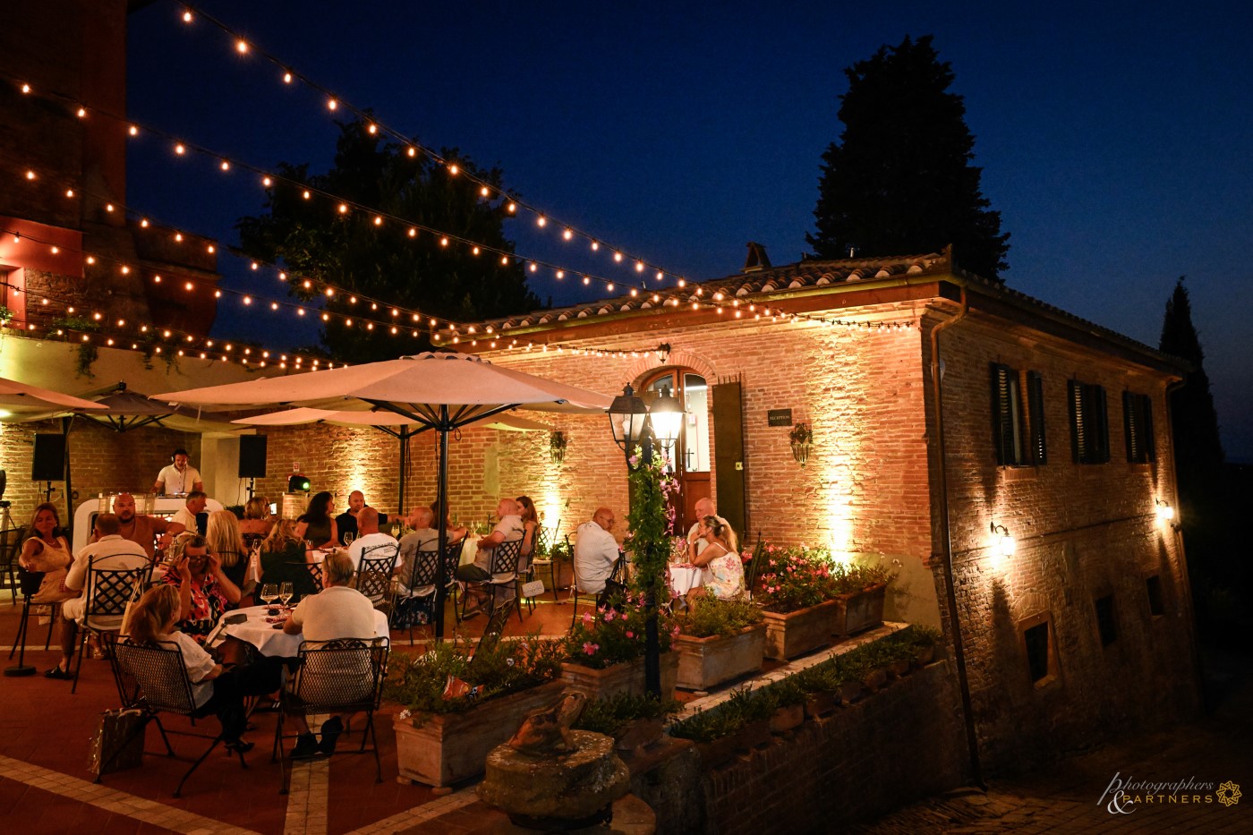borgo-bucciano-tuscany-wedding-010.jpg