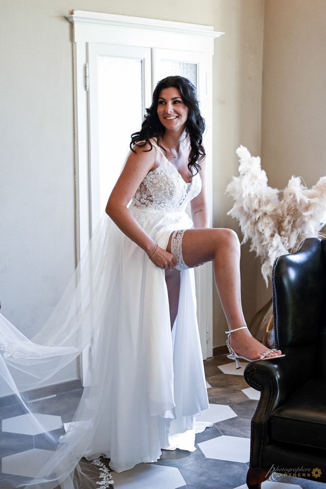 borgo-bucciano-tuscany-wedding-016.jpg