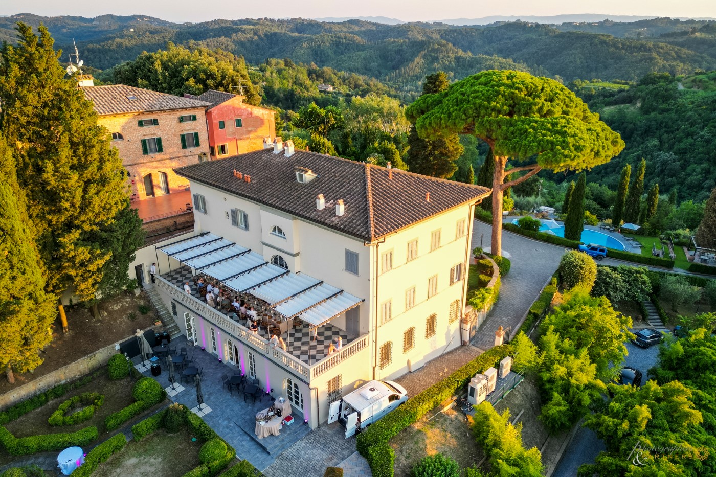 borgo-bucciano-tuscany-wedding-042.jpg