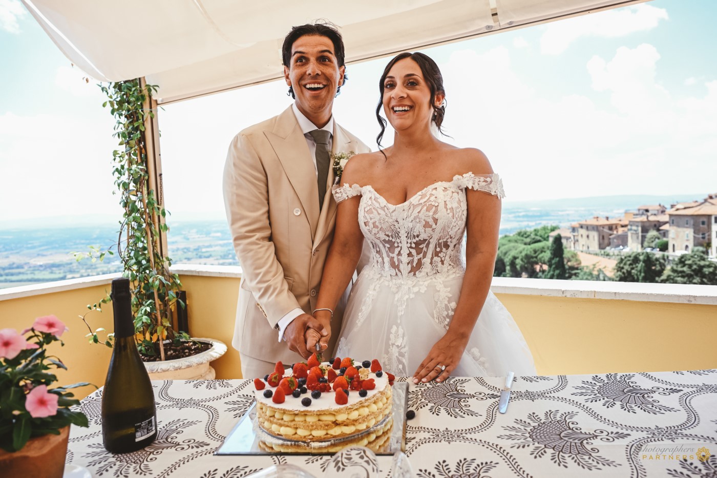 elope-in-tuscany-028.jpg