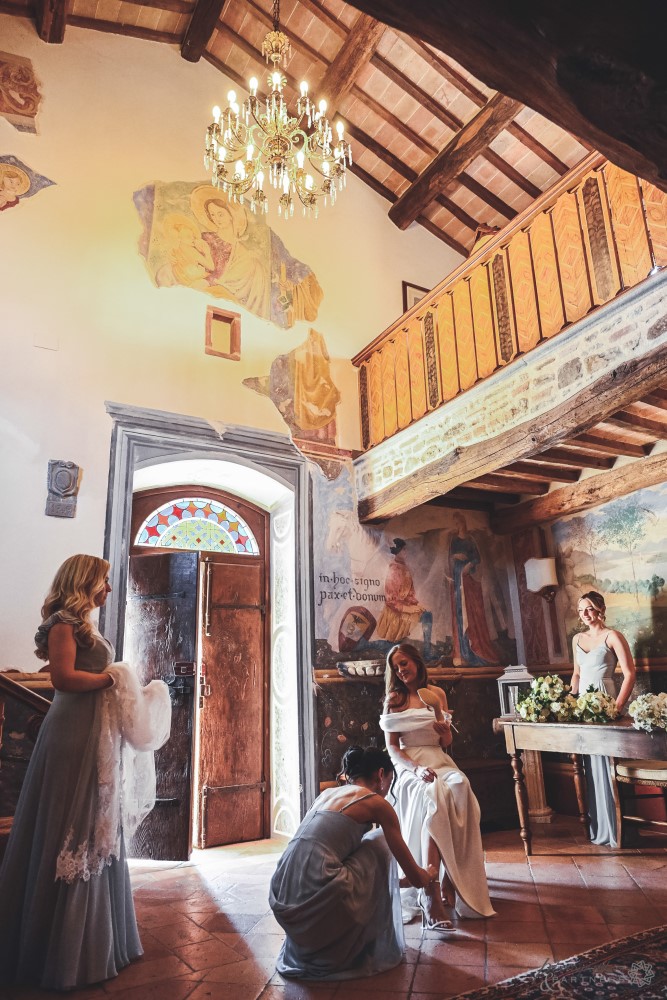 romantic-italian-weddings-villa-san-crispolto-013.jpg