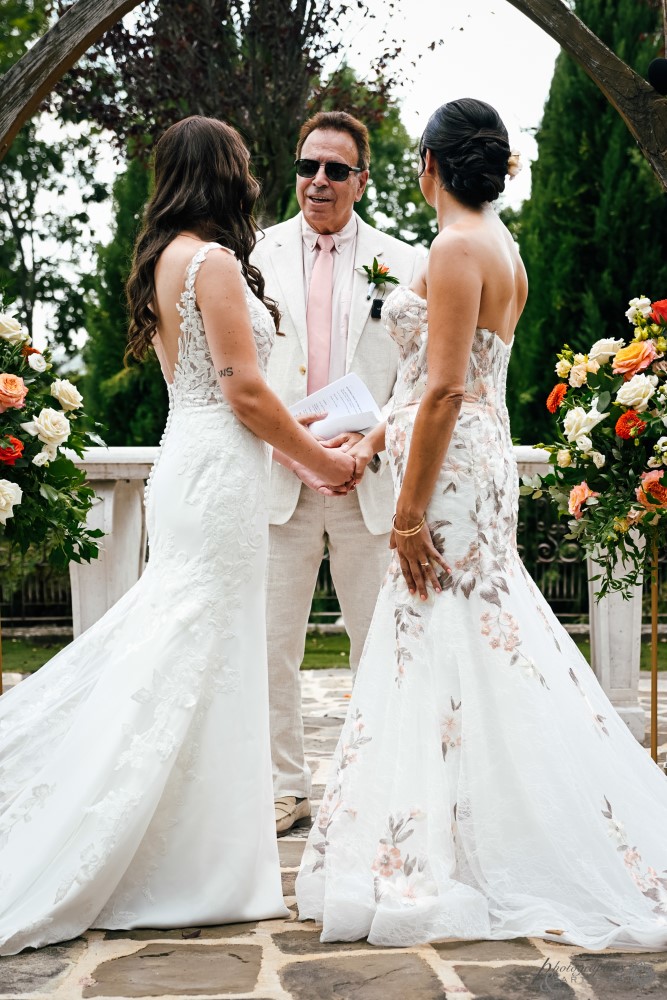 two-brides-wedding-012.jpg