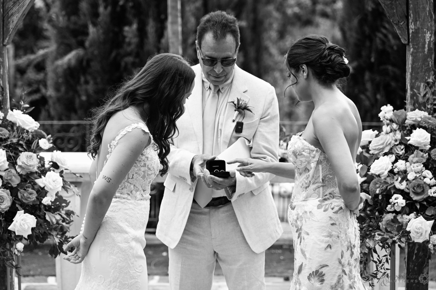 two-brides-wedding-015.jpg