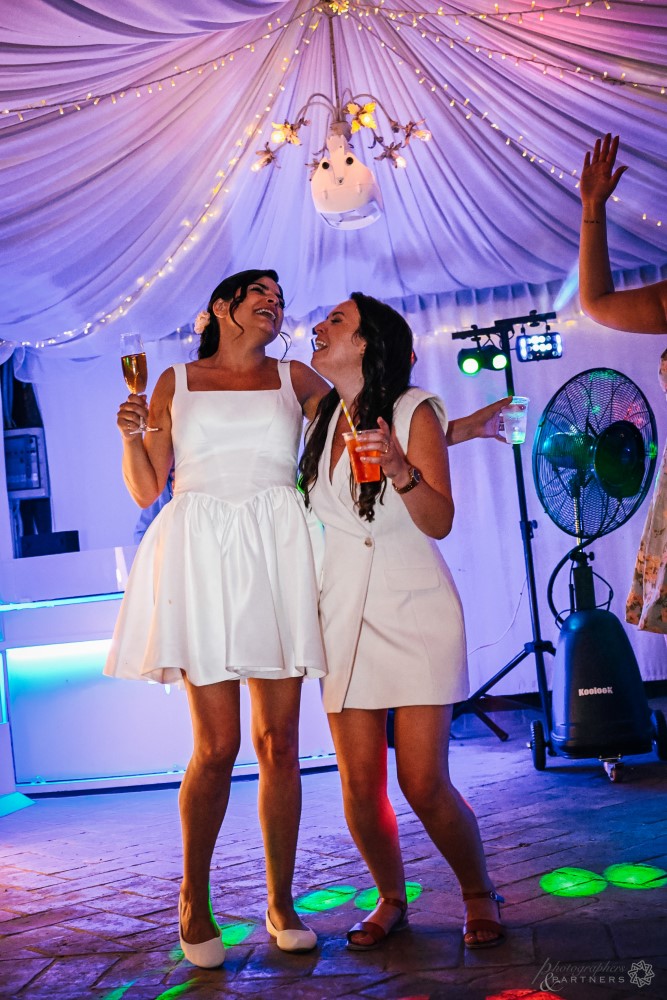 two-brides-wedding-043.jpg