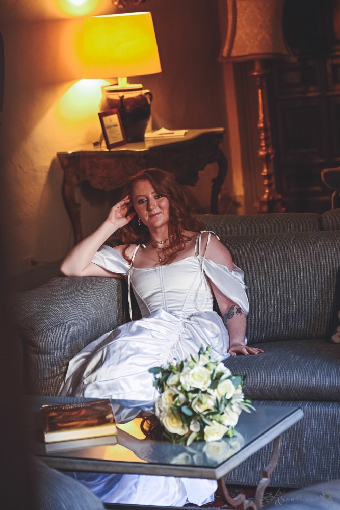 tuscany-elopement-photographer-cortona-couple-004.jpg