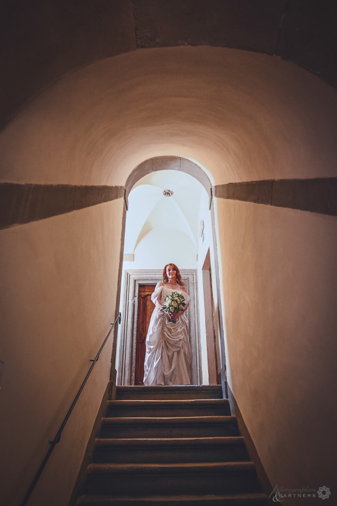 tuscany-elopement-photographer-cortona-couple-006.jpg