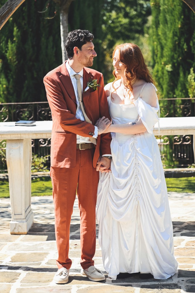 tuscany-elopement-photographer-cortona-couple-022.jpg