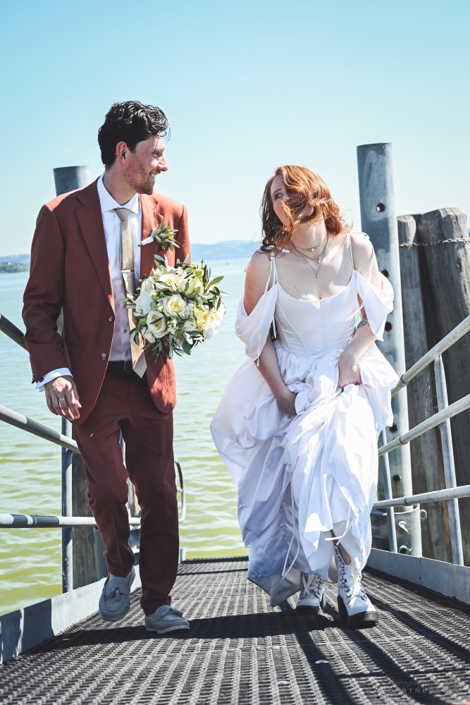 tuscany-elopement-photographer-cortona-couple-027.jpg