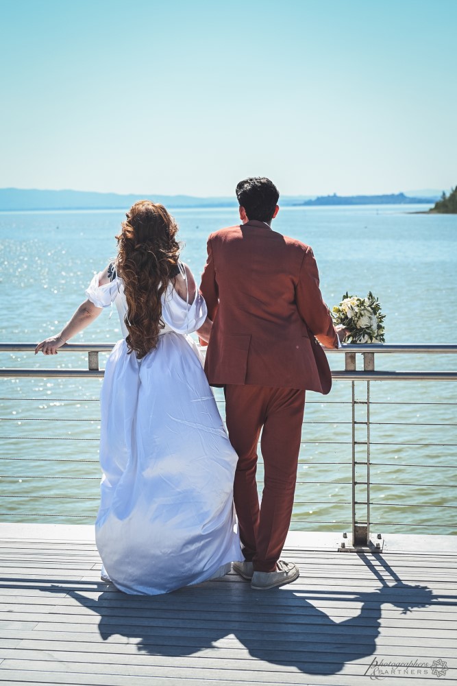 tuscany-elopement-photographer-cortona-couple-028.jpg