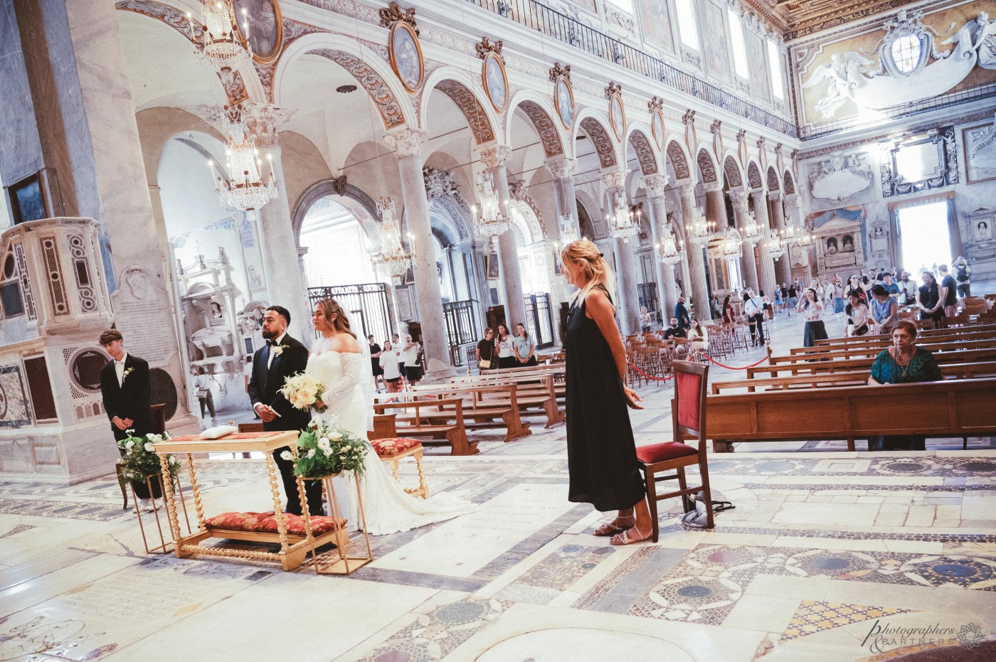 elopement-roma-colosseo-photographer-004.jpg