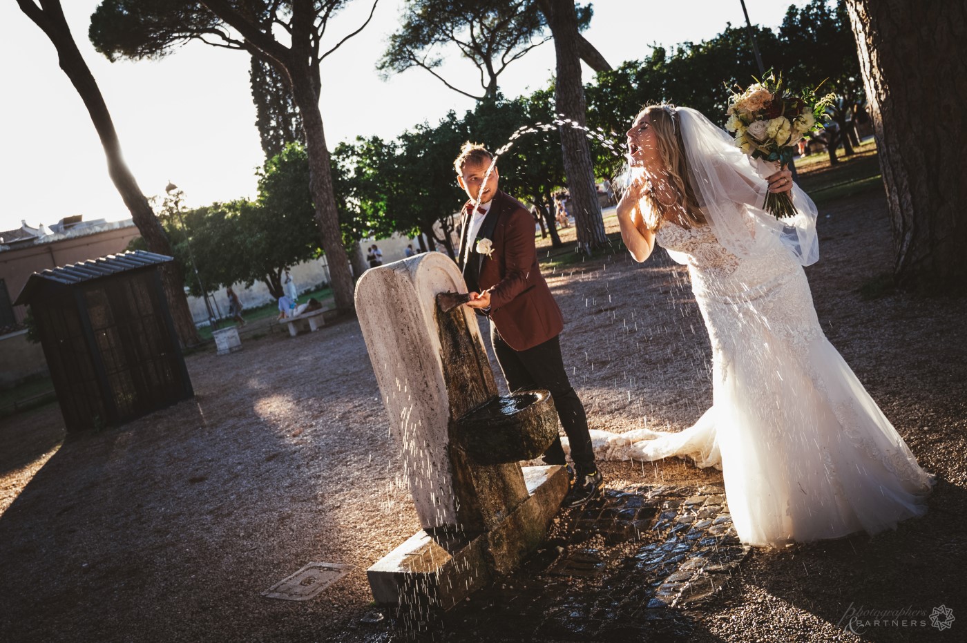 elopement-rome-photos-018.jpg